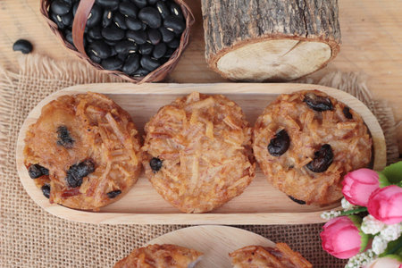 Taro dessert with sweet sauce at beansの写真素材