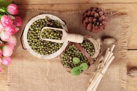 Green beans dry on wood backgroundの写真素材