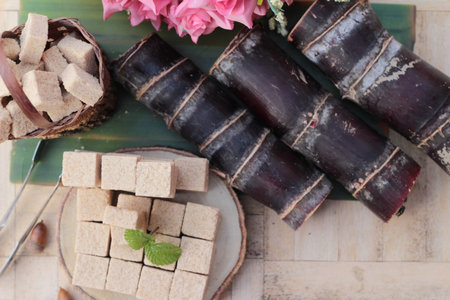 Brown sugar cubes is organic and cane