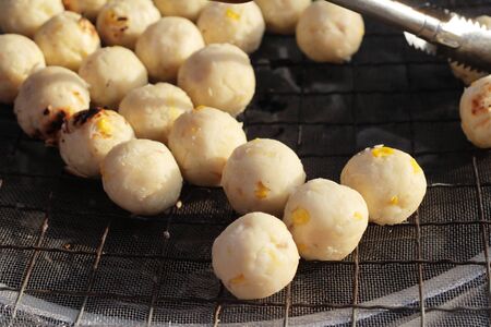 Making grilled mashed sweet potato is deliciousの写真素材