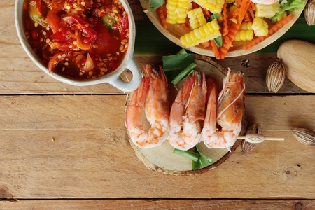 Spicy corn salad with shrimp is deliciousの写真素材