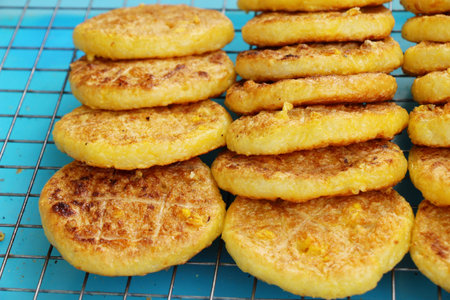 Grilled sticky rice with egg plating delicious