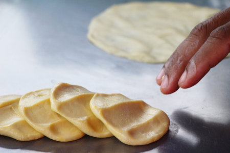 Roti with egg is delicious at street food
