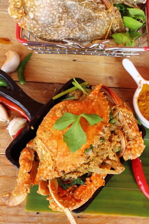 Fried crab with curry powder is deliciousの写真素材