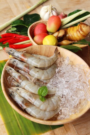 Fresh shrimp and vegetable for spicy soupの写真素材