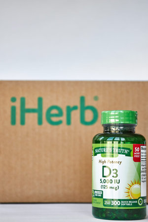 Nature's Truth Company, green jar High Potency Vitamin D3, Quick Release Softgels. Brown Cardboard...