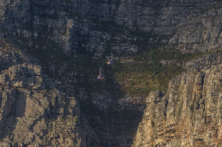 Cape Town South Africa March 20 2016  The cable car traverse's  to the top of the famous Table Mountainのeditorial素材