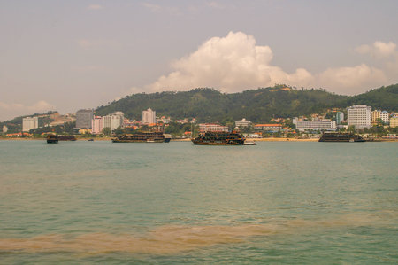 Halong City Vietnam 14 April 2009 Halong Bay is a World Heritage area in North Vietnam attracting tourist from all over the worldのeditorial素材