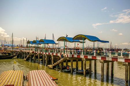 Halong City Vietnam 14 April 2009 Halong Bay is a World Heritage area in North Vietnam attracting tourist from all over the worldのeditorial素材