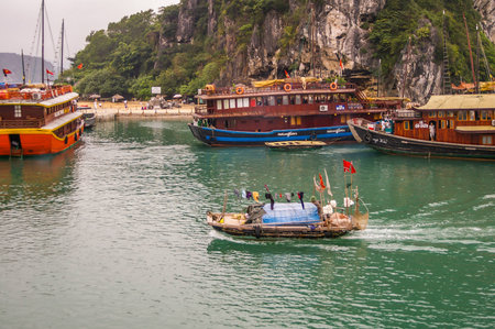 Halong City Vietnam 13 April 2009 Halong Bay is a World Heritage area in North Vietnam attracting tourist from all over the worldのeditorial素材