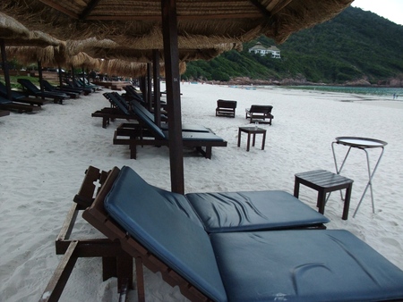 Beach chairs and cabanaの写真素材