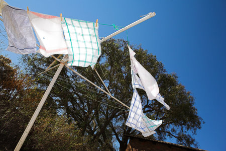 Tea towels on the washing line, blowing in the wind – Movement on the Towels