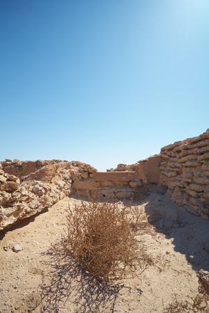 Ruins of the original trading post just a few hundred meters from Fort Al Zubarah in the northern Qatar desert, Middle Eastの写真素材