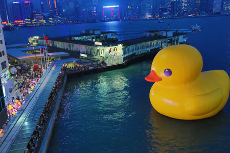 Rubber Duck in Hong Kong