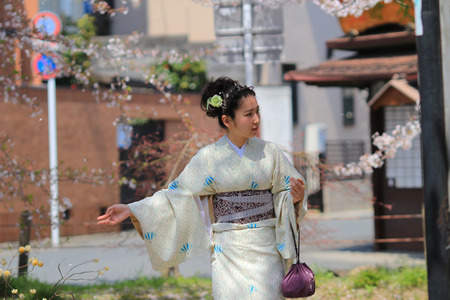 Japanese girl in traditional dressのeditorial素材