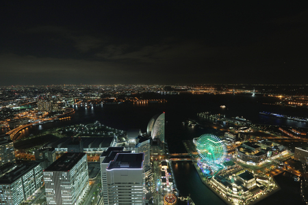 with view of high rise skyscrapers in the background 2016のeditorial素材