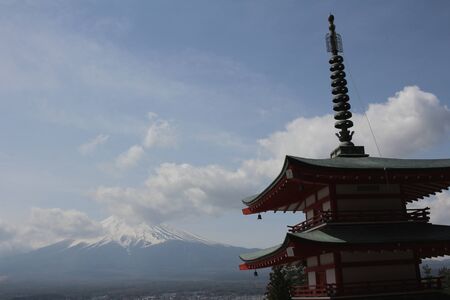 popular place to take photos with Fuji Mountain in Japanのeditorial素材