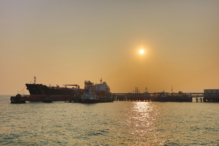 the Large crude oil tanker at Tsing Yiのeditorial素材