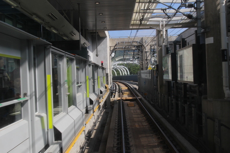 subway South Island Line open at 2016のeditorial素材