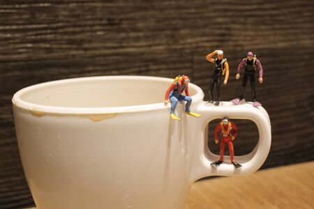 the shot of a tiny  Sea Diver wait at mugの写真素材