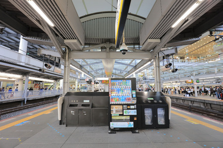 Osaka JR train station in Osaka Japan.のeditorial素材