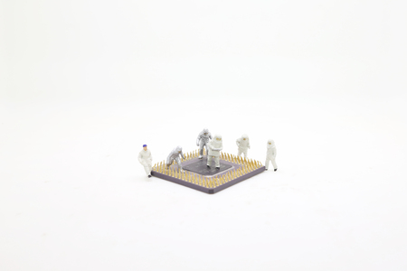 the mini worker team try to repair cpu