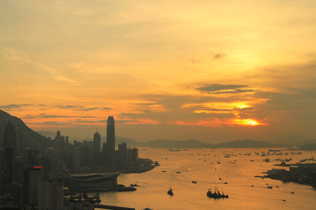 Sunset hong kong city Skyline from braemar hillのeditorial素材