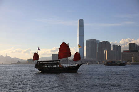 the Junk boat in Hong Kong Victoria Harbourのeditorial素材