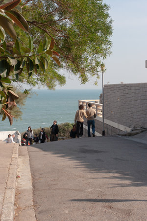 17 Dec 2005 the Shek O Headland, the road to coastの写真素材