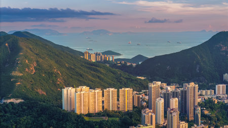 Twilight Descends on Wong Nai Chung Passの写真素材