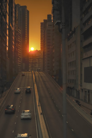 Hanging Sun Phenomenon Along Wong Chuk Hang Road Dec 6 2025のeditorial素材