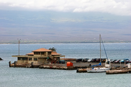 Boat and Car at Harbor Maui Hawaii Oceanのeditorial素材