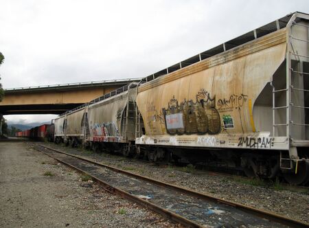 SAN FRANCISCO CA  NOVEMBER 16: Union Pacific Railroad Locomotive Freight Train November 16 2012 in San Francisco Californiaのeditorial素材
