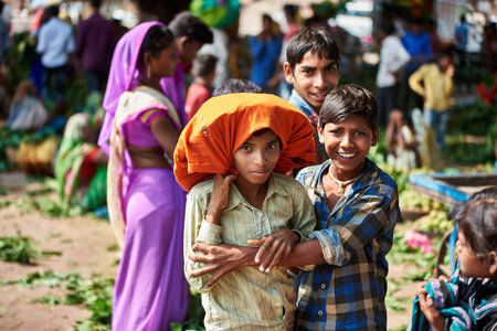 Unidentified indian people on the street.のeditorial素材