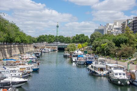 discovery of Paris and the banks of the Seine in summer, Franceの写真素材