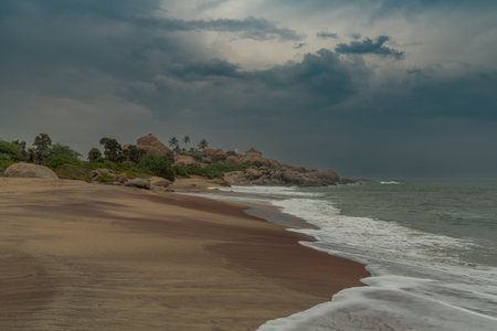 beautiful sunset over the Indian Ocean Sri Lankaの写真素材