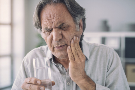 Cold water and tooth painの写真素材