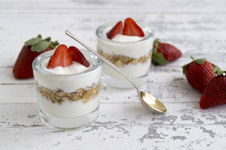 Natural homemade yogurt on a light background.
の写真素材