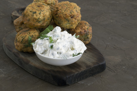 Arabic food, falafel. Balls of chickpeas deep-fried.
の写真素材