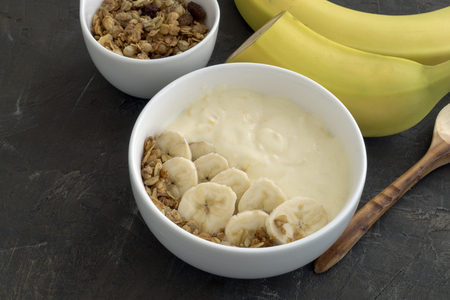 Natural homemade yogurt with muesli and banana.
の写真素材