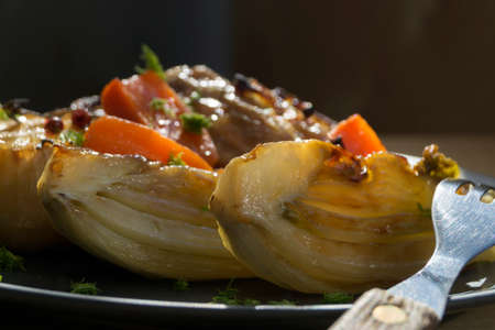 Organic fennel fried with garlic and thyme.
の写真素材