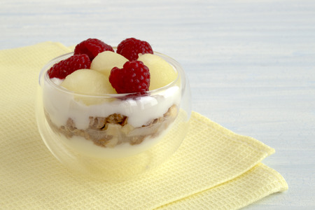 Homemade natural yogurt with melon and raspberry.
の写真素材