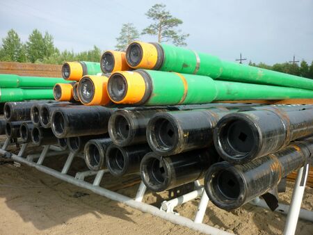 Oilfield Production Tubing Bundles on The Main Deck of Drilling Rigの写真素材