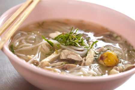 chicken vietnamese noodle on table