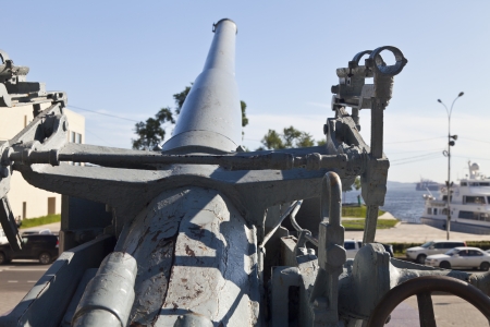 The old ship gun costs now as a monument