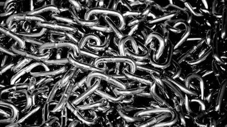 close up chain - monochrome