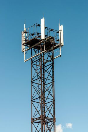 携帯電話基地局の写真 イラスト素材一覧 2 034件 ストックフォトのamanaimages Plus