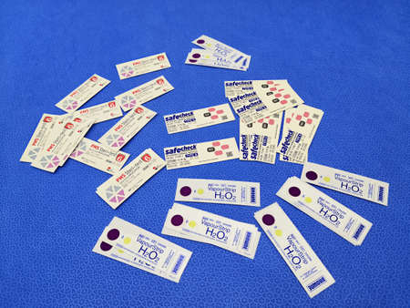 Many Steam And Plasma Sterilization Chemical Indicator Stripsのeditorial素材