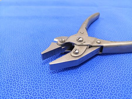 Orthopedic Surgical Instruments Flat Nose Wire Cutting Pliers Forceps With Side Cutterの写真素材