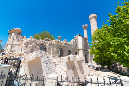 Malatya Teze Cami or New Mosque after the earthquake. Malatya Turkiye - 4.25.2023のeditorial素材
